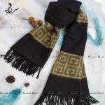 شال پشمی چهارگوش 